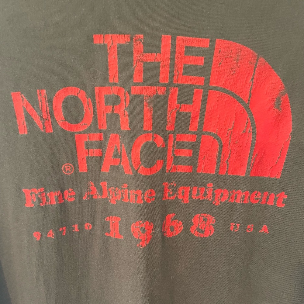 North Face Ski Related Long sleeved Tshirt 🎿 Men’s Medium